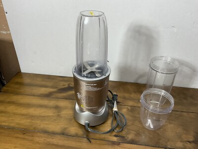 未使用◎NUTRIBULLET magic bullet 900 NB201 Nutribullet Pro 900 Series Magic Bullet Blender Nb-201 With