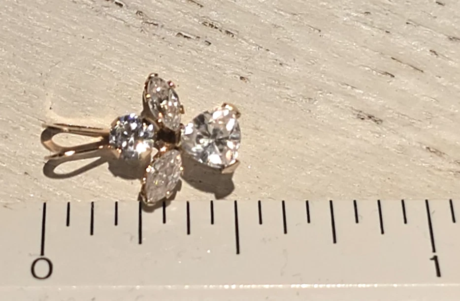 10K Yellow Gold Dainty Guardian Angel Pendant Cubic Zirconia 1/2" incl. bale - Image 2 of 4