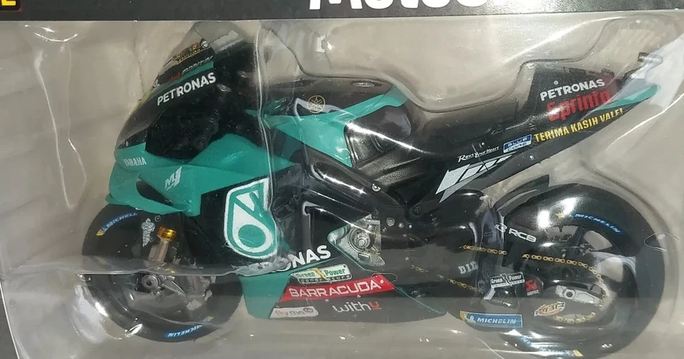 YAMAHA YZR-M1 VALENTINO ROSSI #46 2021 MOTO GP DIECAST BIKE 1/12 SCALE NEW! - Immagine 2 di 3