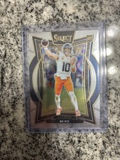 2024 Panini Select - Concourse Bo Nix #30 Silver Prizm Die-Cut (RC)