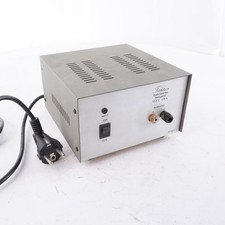 Stabilisiertes Netzteil Techtron SP 607 - 13,5V / 7/9A