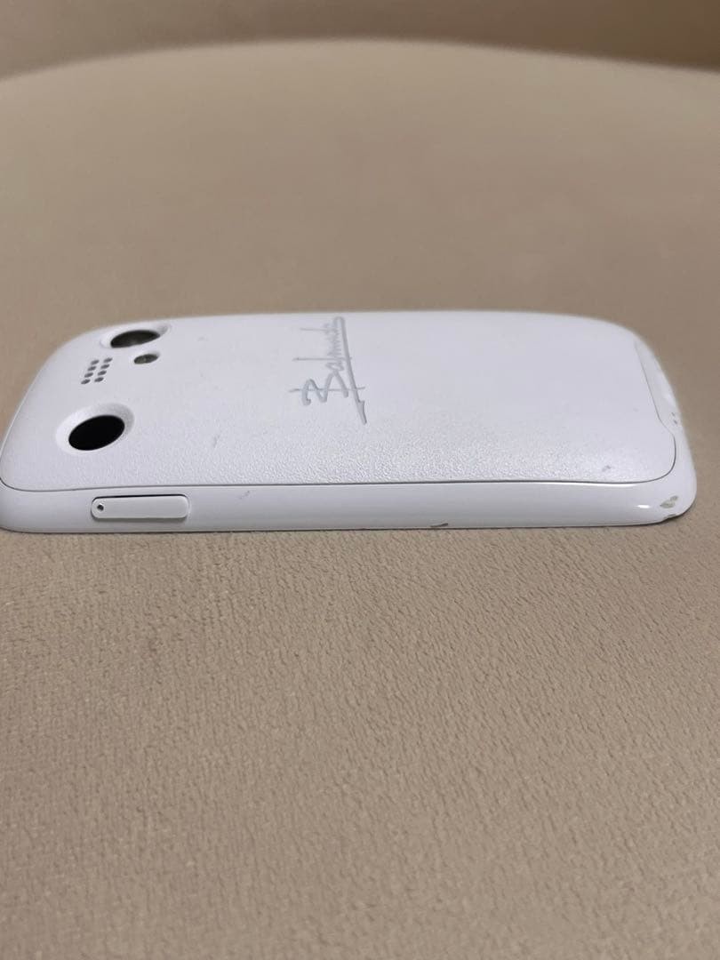 BALMUDA Phone 128GB 6GB RAM White Compact Smartphone A101BM