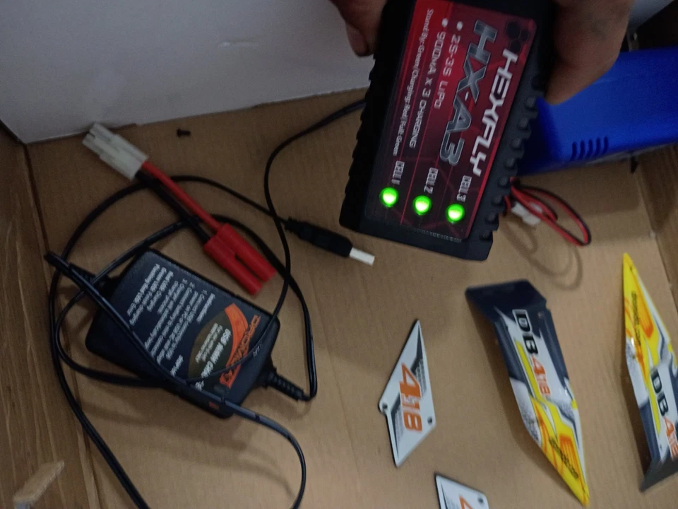 Dromida DB4.18 Mini RC Car 1/18th Scale RC Truck Not TESTED - Image 3 of 4