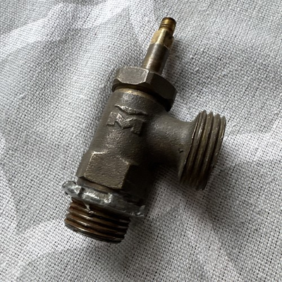 #ad Vintage Marsh 1 2quot; Angle Steam Radiator Air Vent Valve Body Salvage Parts $9.99