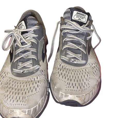 mens brooks 10