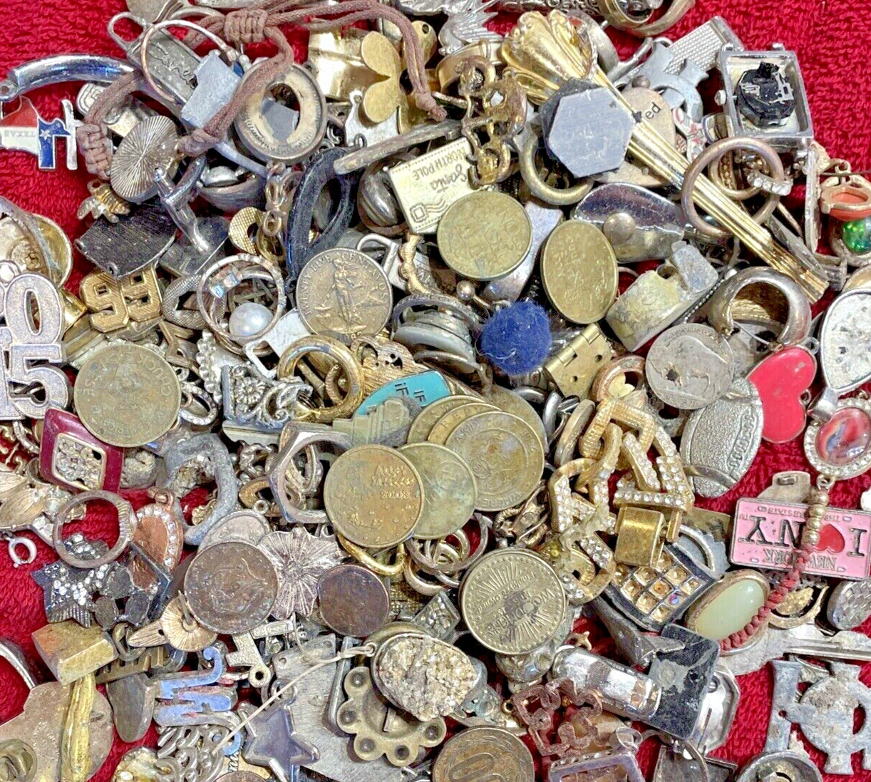 watch-45 Old Trinkets, Drawer & Junk Estate ITEMS-Jewelry, Lot- MIXED new Coins, - VintageWatches.PK watch-45 Old Trinkets, Drawer & Junk Estate ITEMS-Jewelry, Lot- MIXED new Coins, - vintagewatches.pk