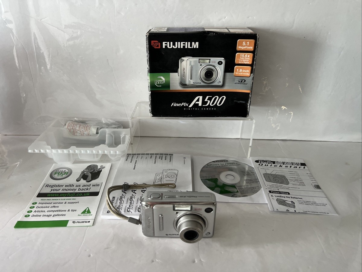 FUJIFILM A500 FinePix デジタルカメラ 乾電池駆動 FUJIFILM A500