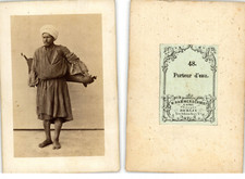 W. Hammerschmidt, le porteur d'eau, Égypte   Tirage albuminé  7x9,5  