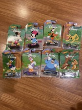 2018 Hot Wheels   Disney MICKEY MOUSE  FRIENDS 8 Car set