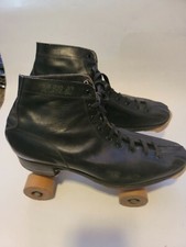 "OFFICIAL" Size ROLLER DERBY Black ROLLER SKATES Wooden Wheels
