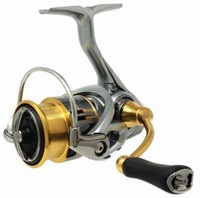 Daiwa 18 Freams LT-2000S-XH Spinnrolle