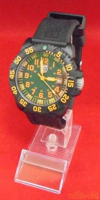 luminox series 3050