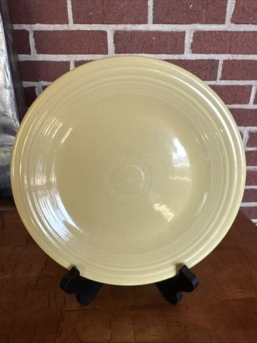 1997 Homer Laughlin Fiestaware Yellow Dinner Plate 10 1/2"