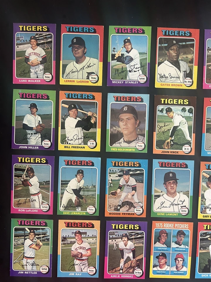 1975 Topps DETROIT TIGERS Team Set AL KALINE #3000 Lolich FREEHAN LeFlore HORTON - Image 2 of 3