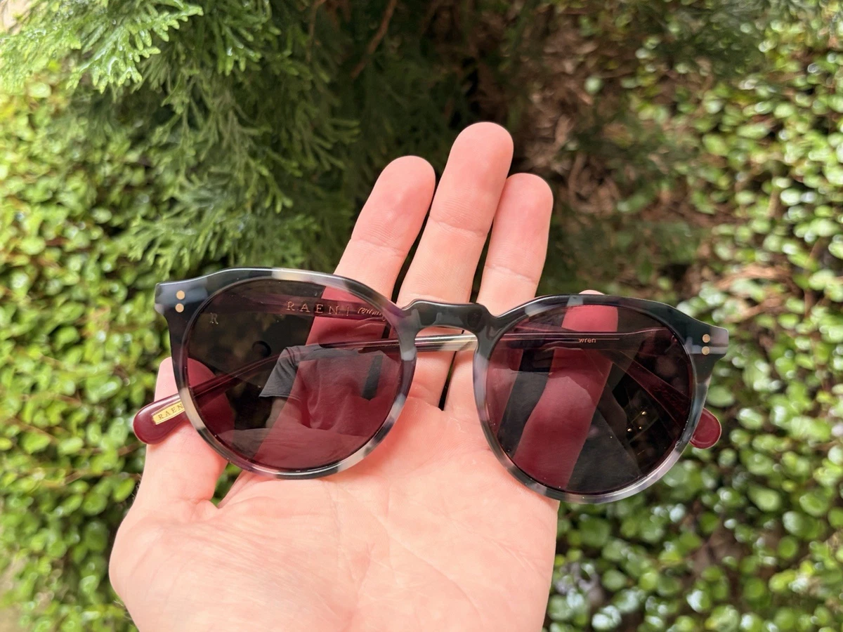 Raen Luxury Wig Ashtray Peroxide White Frame Green Lens Cat Eye Sunglasses 51mm LILY-Mist / Abyss-54 – RAEN main image 4