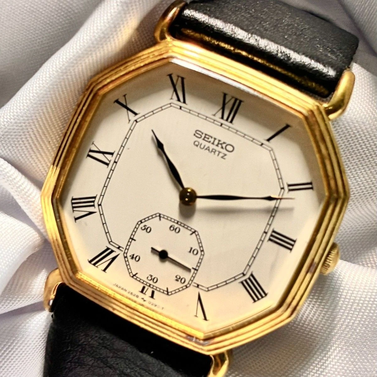 Working SEIKO Wristwatch Octagon Small Second Vintage Quartz QZ