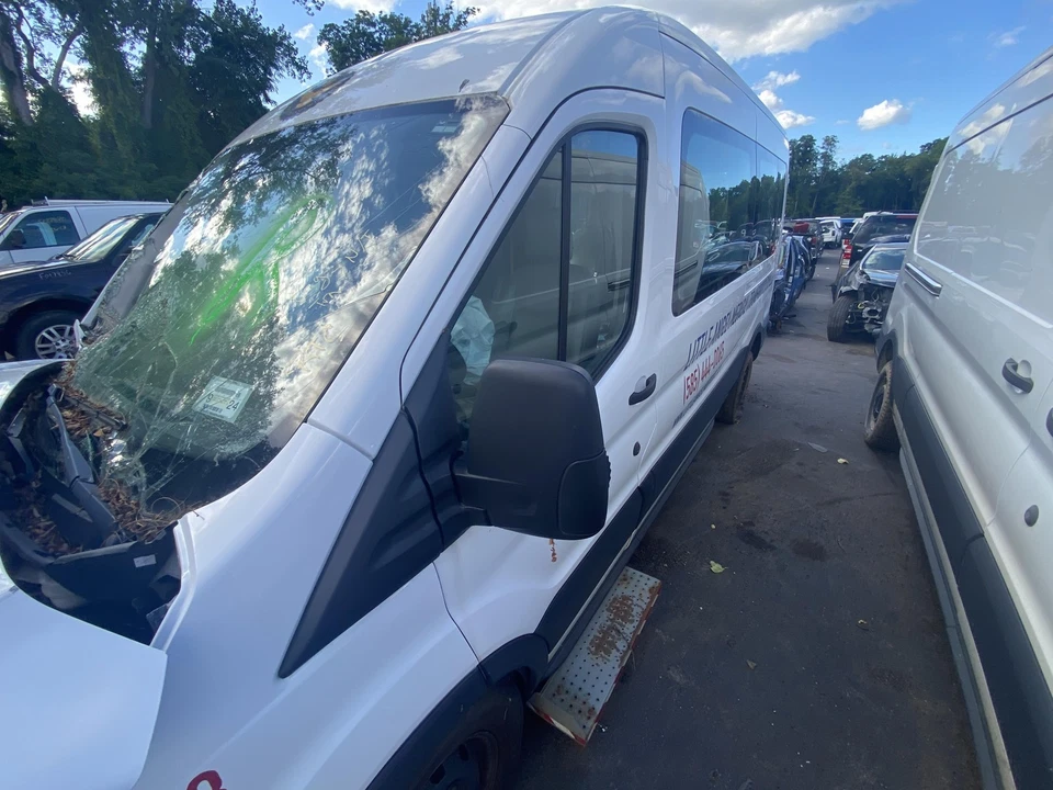 (SOLO PICKUP LOCAL) 15 16 17 18 19 20 21 22 23 FORD TRANSIT 350 puerta delantera izquierda Foto 2 de 4