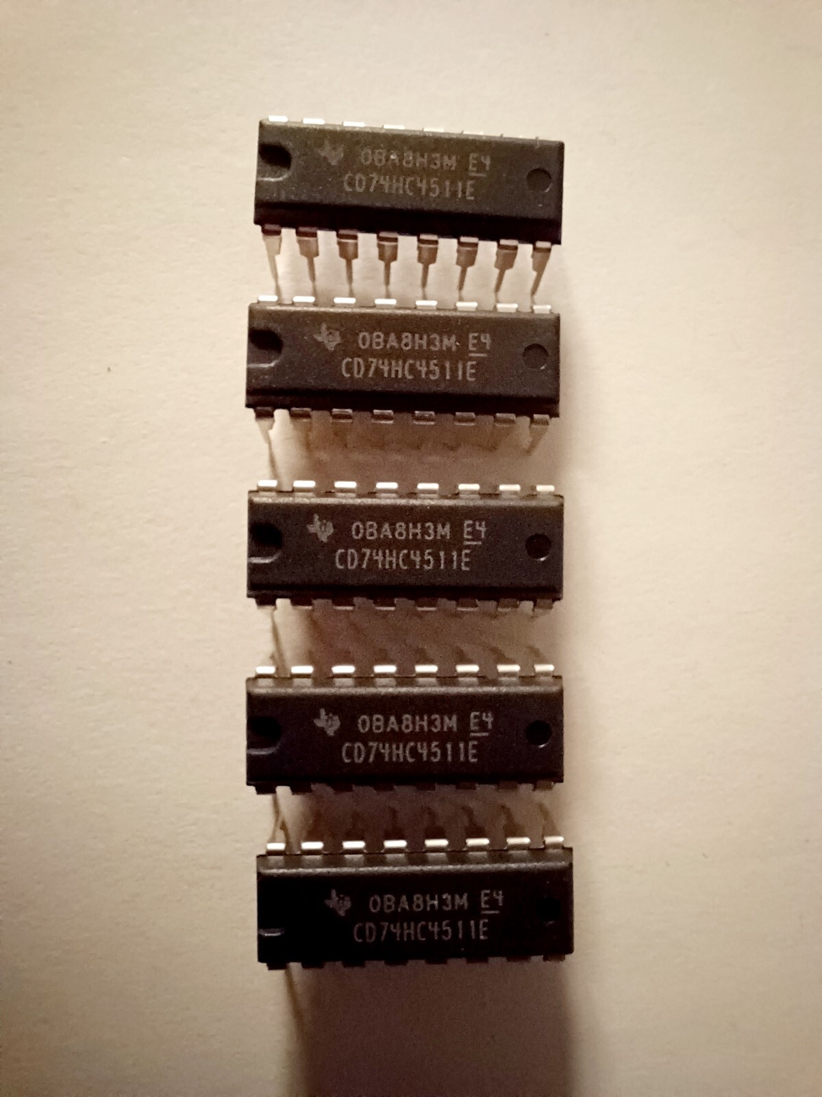 Texas Instruments First Chip LOT of 5* Texas Instruments CD74HC4511E VINTAGE NEW OLD STOCK IC CHIPS ...