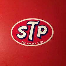 STP The Racers Edge STICKER OIL TREATMENT ORIGINAL VINTAGE NOS
