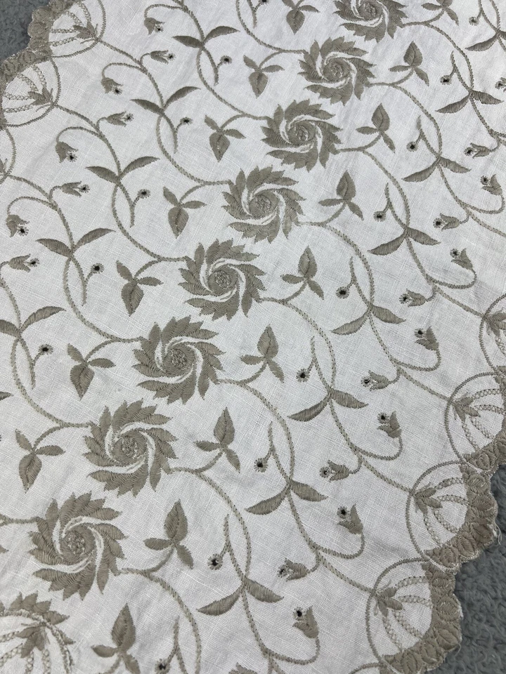 Table Runner Shabby Chic Cottagecore Boho Countrycore Linen Scallop Beige 13x45 - Image 3 of 4