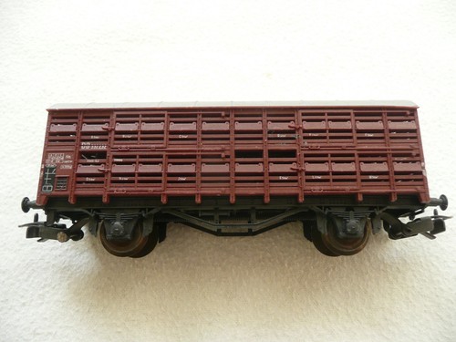Güterwagen Liliput 23200 Viehtransport braun H0 | Condition: Gebraucht