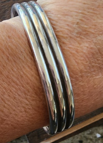 James Avery Retired RARE Large, HEAVY 65.5 Triple Cuff Bracelet NEAT! - Picture 6 of 9