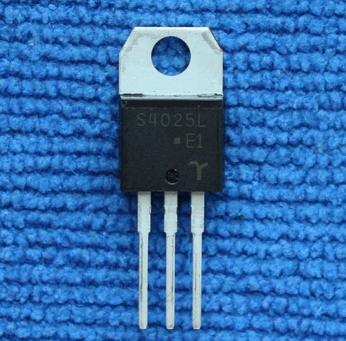 10 Pezzi S6020L – SCR TO-220 1-70 AMP – Gate Non Sensibile – MTX-IC