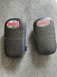 Sandee Kids Or Small Thai Pads Worn But Loads Of Use Left In Them