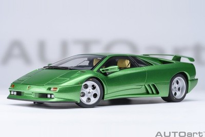 Lamborghini Diablo SE30 Anniversary Edition 1995 grün metallic 1:18 Autoart
