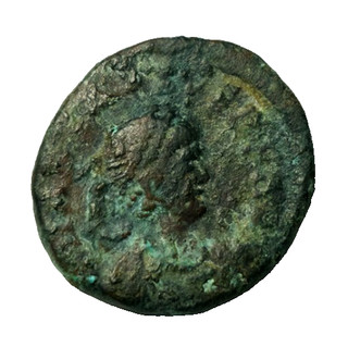 ANCIENT ROMAN AE COIN ARCADIUS SALVS REIPUBLICA MINT 1.2 GR 13 MM