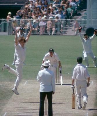 Bob Willis of England traps Australia's captain Ian Chappell LBW f- Old Photo