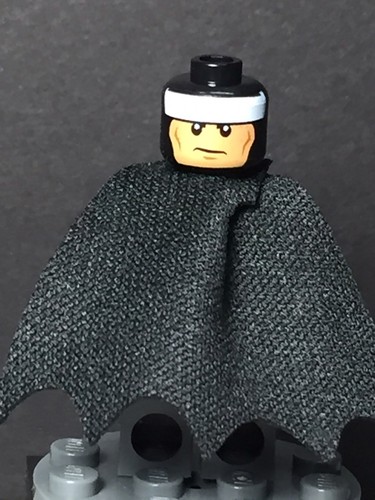 LEGO Batman Minifigura Gris Azulado Oscuro Traje Cinturón Dorado 76034 sh151 Auténtico - Imagen 6 de 7