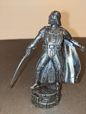 Star Wars Saga Edition Chess Set Replacement Piece Black Darth Vader 2005