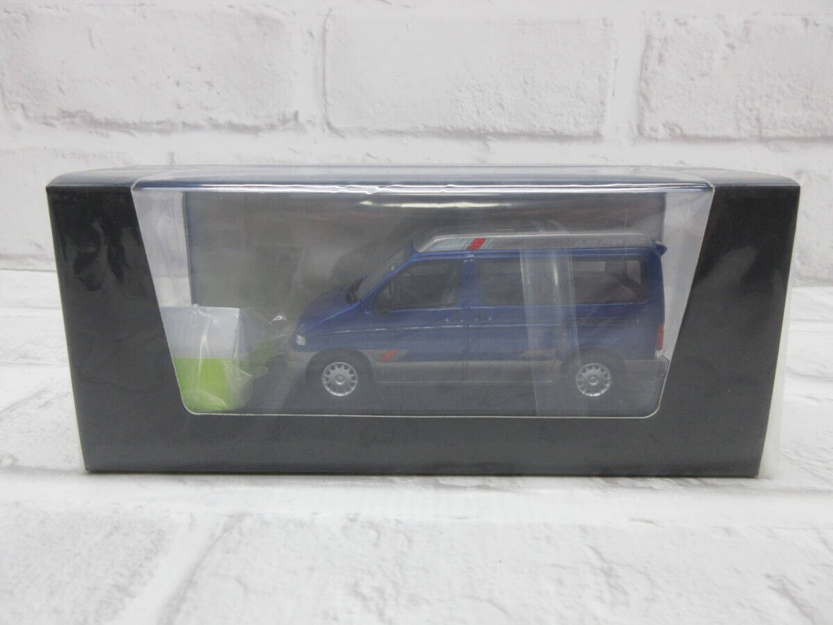 1/43 マツダBongo Friendee オートフリートップ 1:43 Mazda Bongo Friendee Auto Free Top Blue/Silver Model