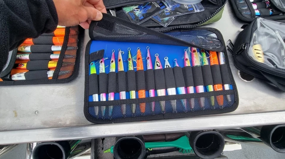 Palmarius Jig Case XL Slow Pitch Jigs holds to 120+ JIgs on 4 Removable Cards - Image 3 of 4