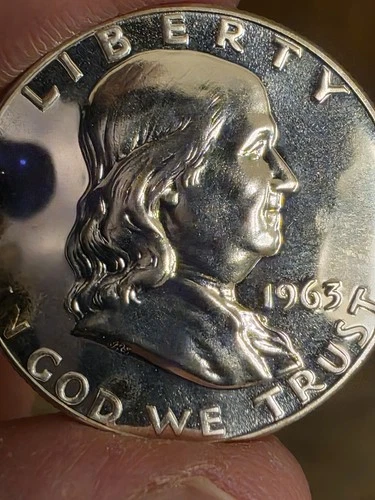 Beautiful BU  1963 SILVER PROOF  Franklin Half Dollar With Blue "Beauty Mark"