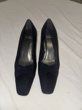 Stuart Weitzman Black Suede Low Heel Cris Cross Front Size 4.5