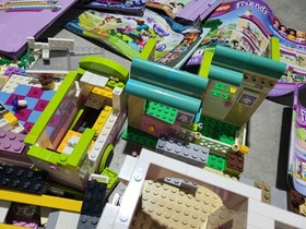 Huge LEGO Friends Bulk Lot Bricks Base Plates Instruction Mixed Parts