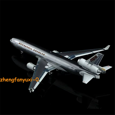 SQ Wings 1:200 McDonnell Douglas MD-11 Aircraft Prototype N111MD