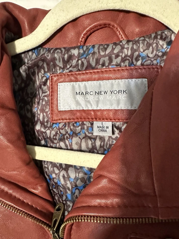 Andrew Marc Women’s Buttery Soft Red Leather Lambskin Moto Jacket Size L - Image 4 of 4