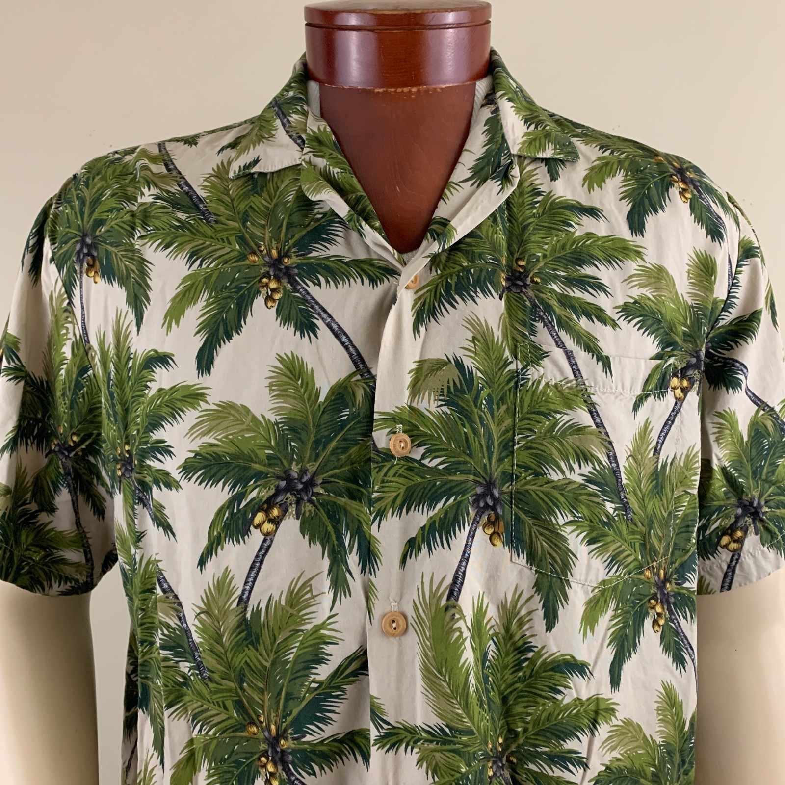 PARADISE FOUND Men's Coconut Palm Tree Print Hawaiian Shirt Size L