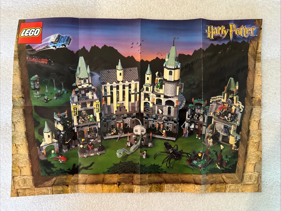 Lego 10217 Harry Potter: Diagon Alley W/Minifigs, Manuals Complete - Image 4 of 4