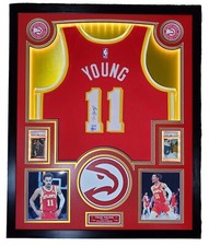 2022 Leaf Autographed Jersey Multi-Sport Edition Memorabilia 20