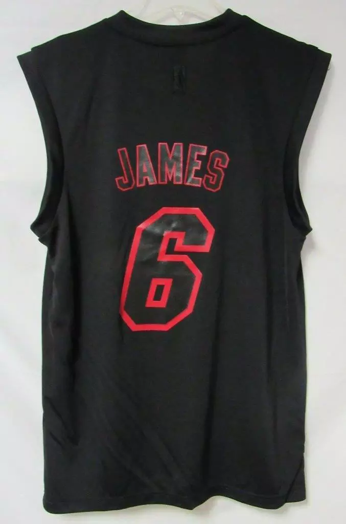 Lebron james blackout hot sale jersey