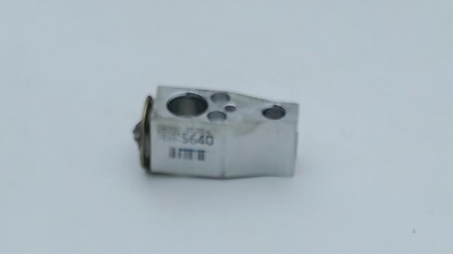 Expansionsventil für Klimaanlage Mitsubishi Space Star VI Schrägheck A0 75005640