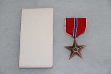 ORIGINAL WW2 BRONZE STAR MEDAL US ARMY NOS CORRECT SEWN RIBBON
