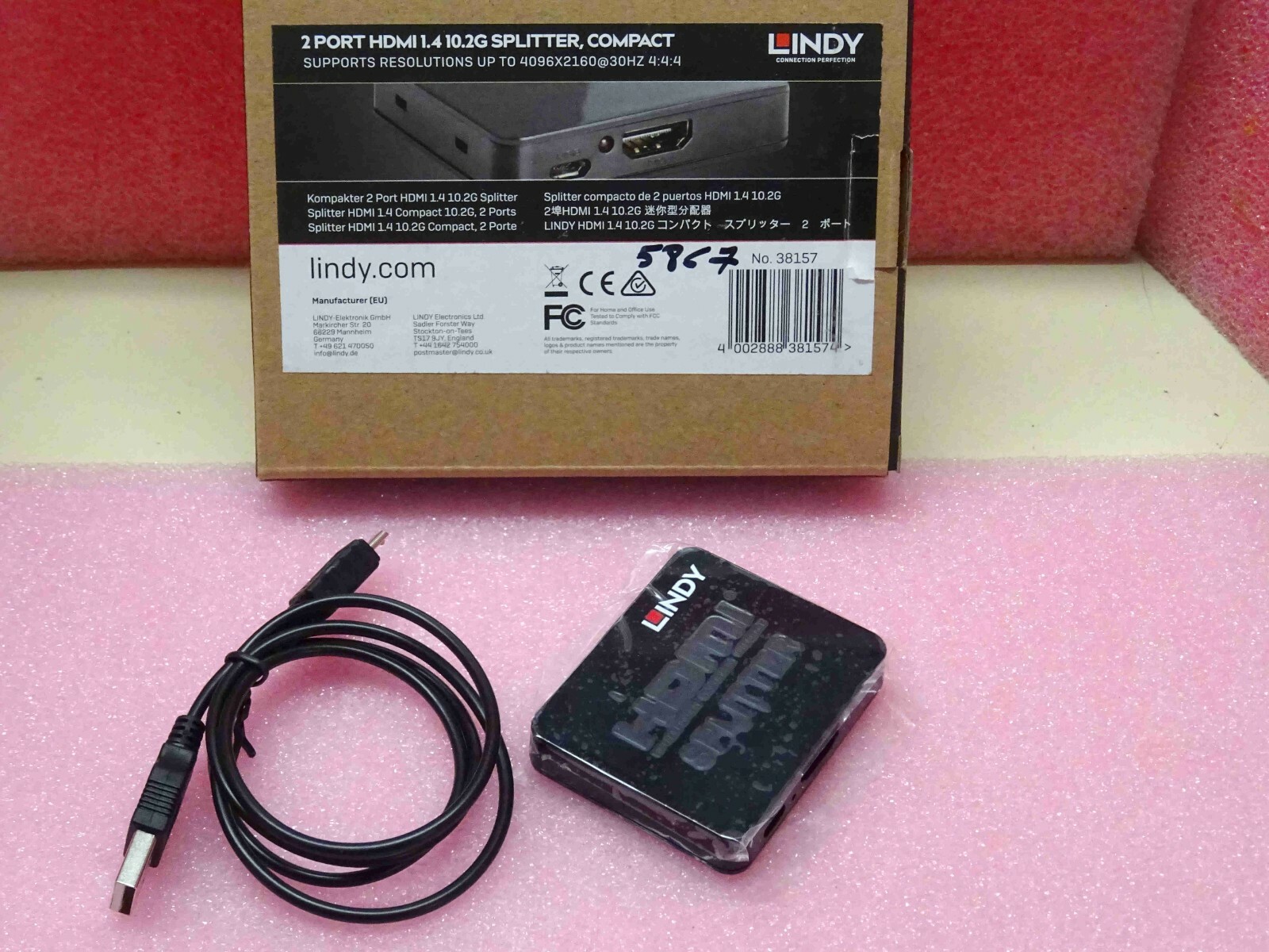 Splitter HDMI 1.4 Lindy à 2 ports pour doubler votre flux vidéo 4K UHD noir