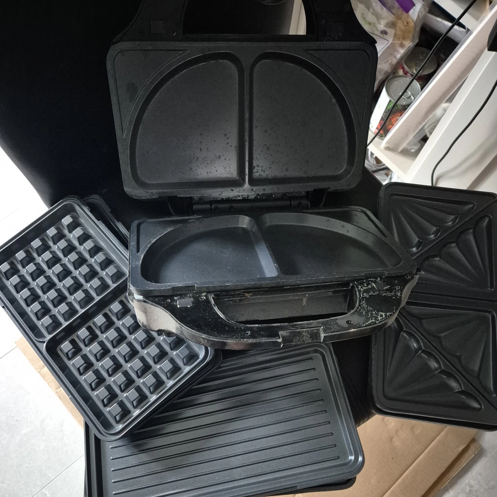 Salter Aspen XL Waffle Maker PFOA-Free Non-Stick Automatic Temperature Control