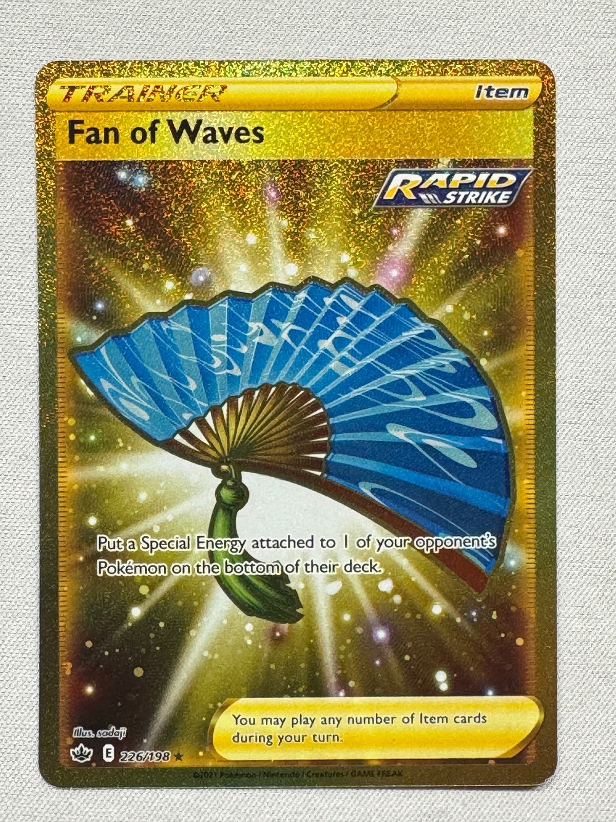 Fan of Waves 226/198 Secret Rare Chilling Reign Pokemon Near Mint