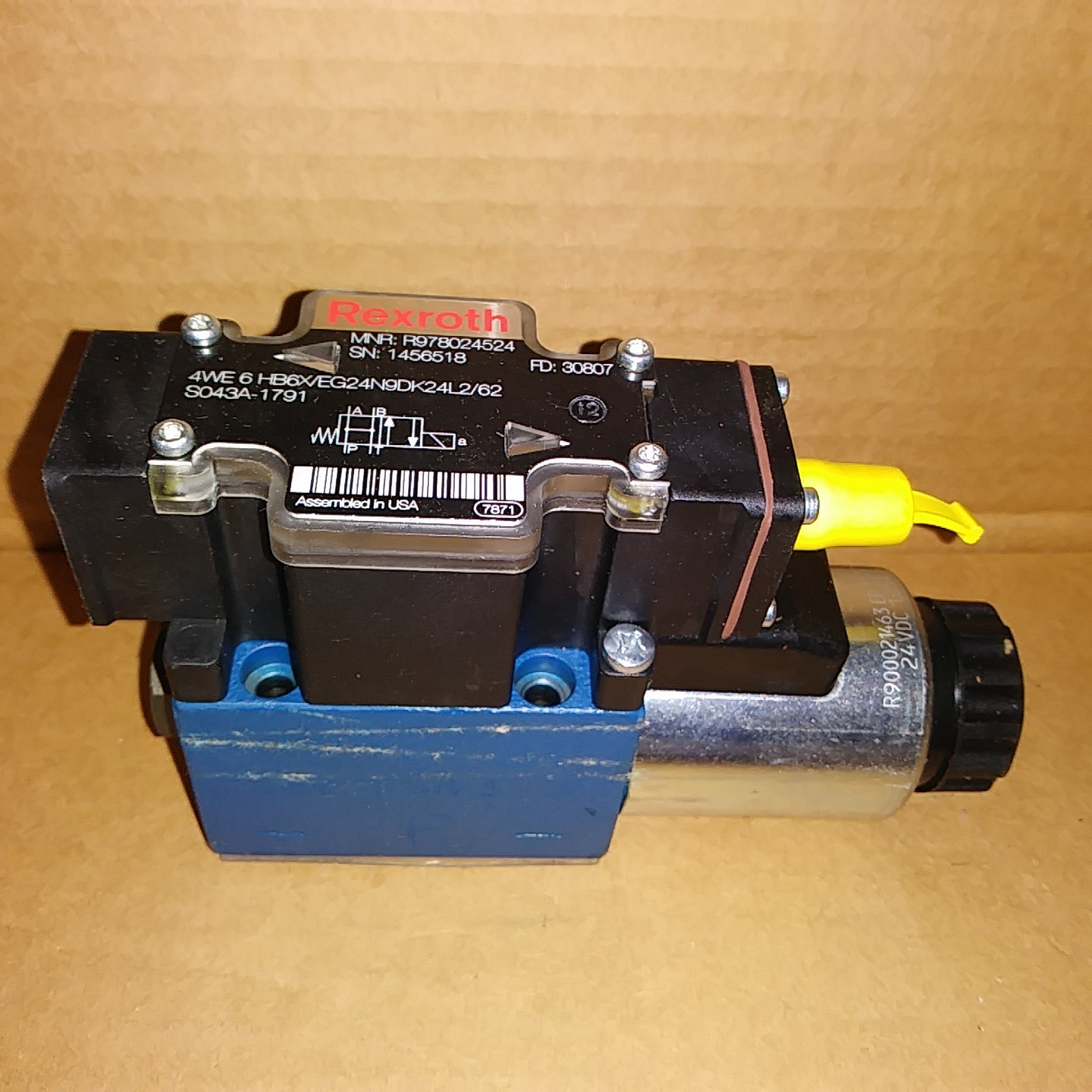 Rexroth 4WE 6 HB6X/EG24N9DK24L2/62 Directional Control Valve-New No Box img
